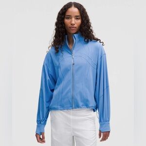 Lululemon Define Relaxed-Fit Jacket *Luon
Pool Party / Mirror Silver light blue